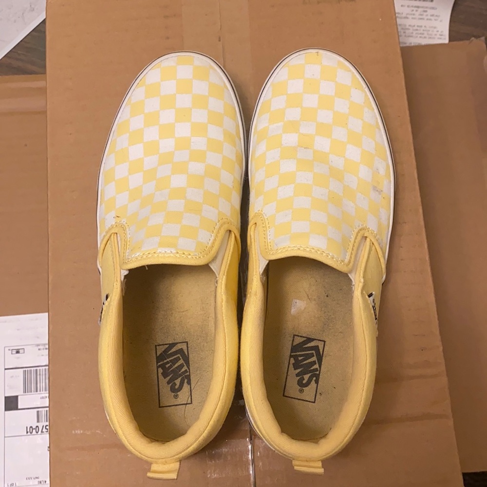 Vans slip on